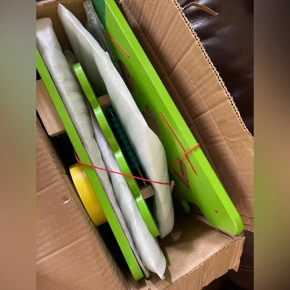 Monlaurd Crocodile Activity Wall Panel Montessori Sensory Busy Board - Picture 5 of 5